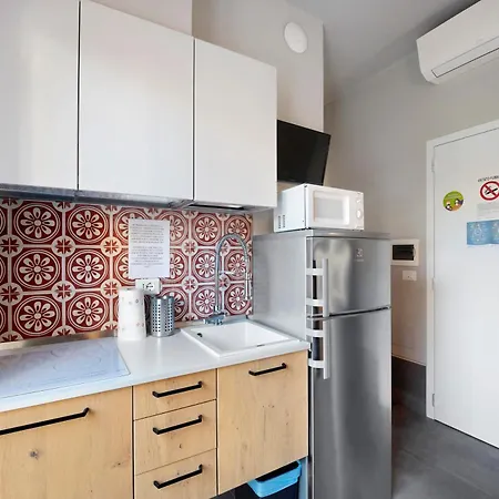 Victoria Fil Rouge Lejlighed *